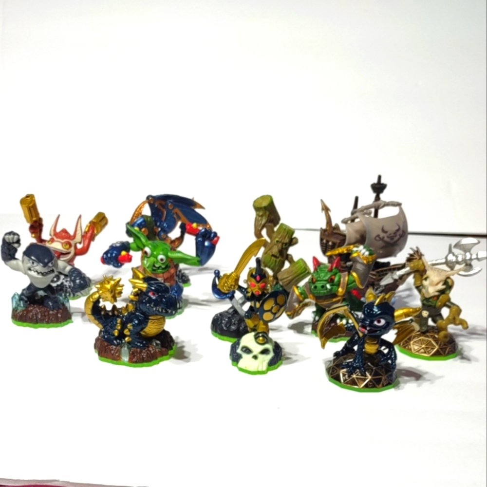 Skylander lot 12 pc